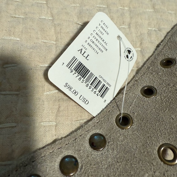 FREE PEOPLE Purse ~ Summer Vibes! - Picture 3 of 4